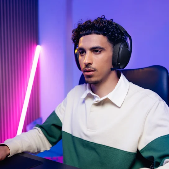 G321 Wireless Headset